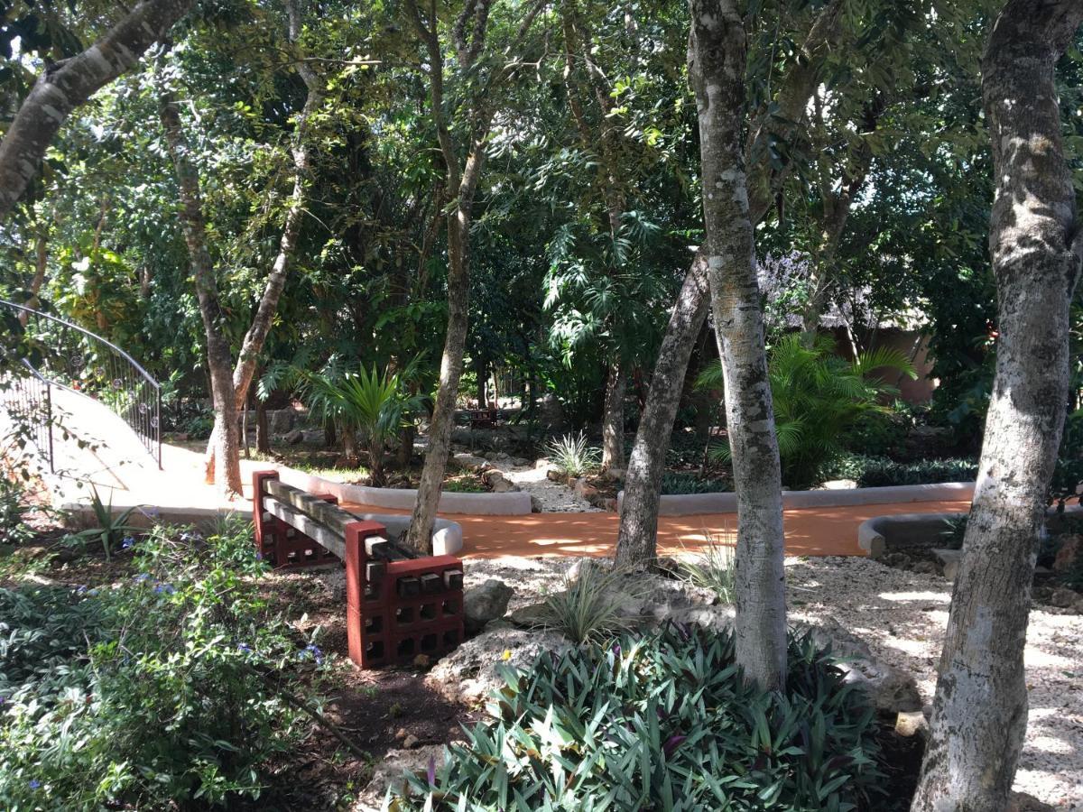 The Pickled Onion B&B And Restaurant Uxmal Санта-Элена Экстерьер фото