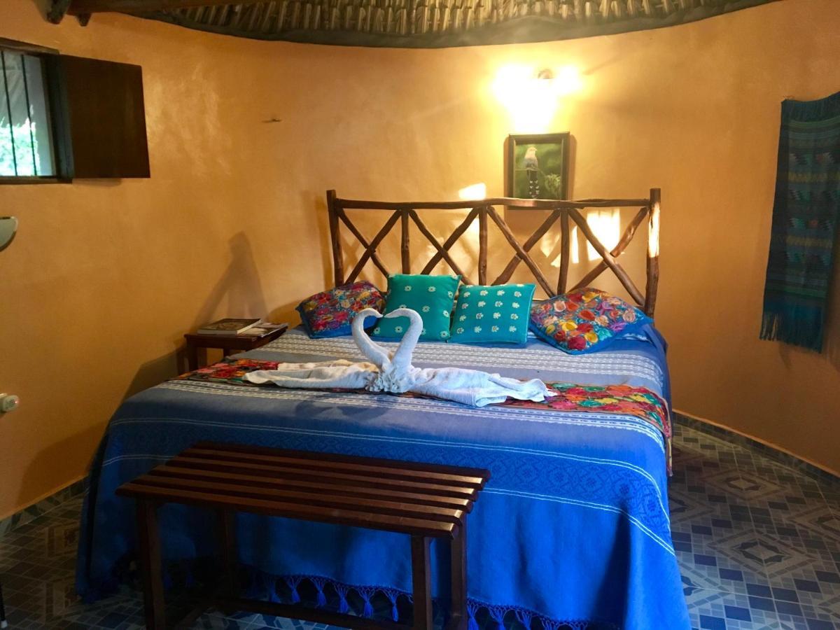 The Pickled Onion B&B And Restaurant Uxmal Санта-Элена Экстерьер фото